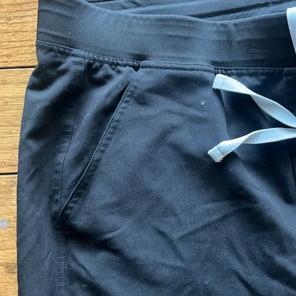 Figs Slim Cairo Cargo Scrub Pants